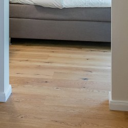 Напольный плинтус FB2